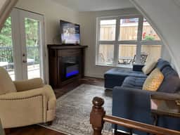 Henry House | Royal Suite