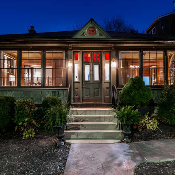 Henry House | Patio Suite - Image 1